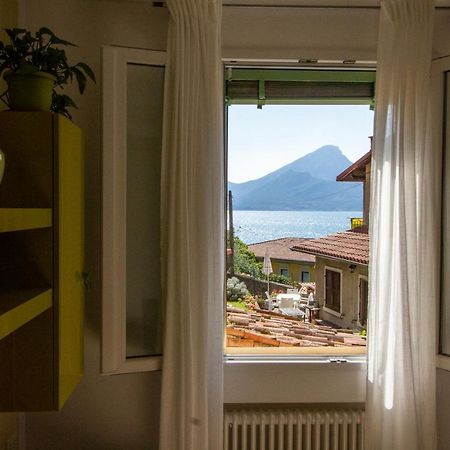 La Dolse Ca' - Lago Di Garda Brenzone sul Garda Luaran gambar